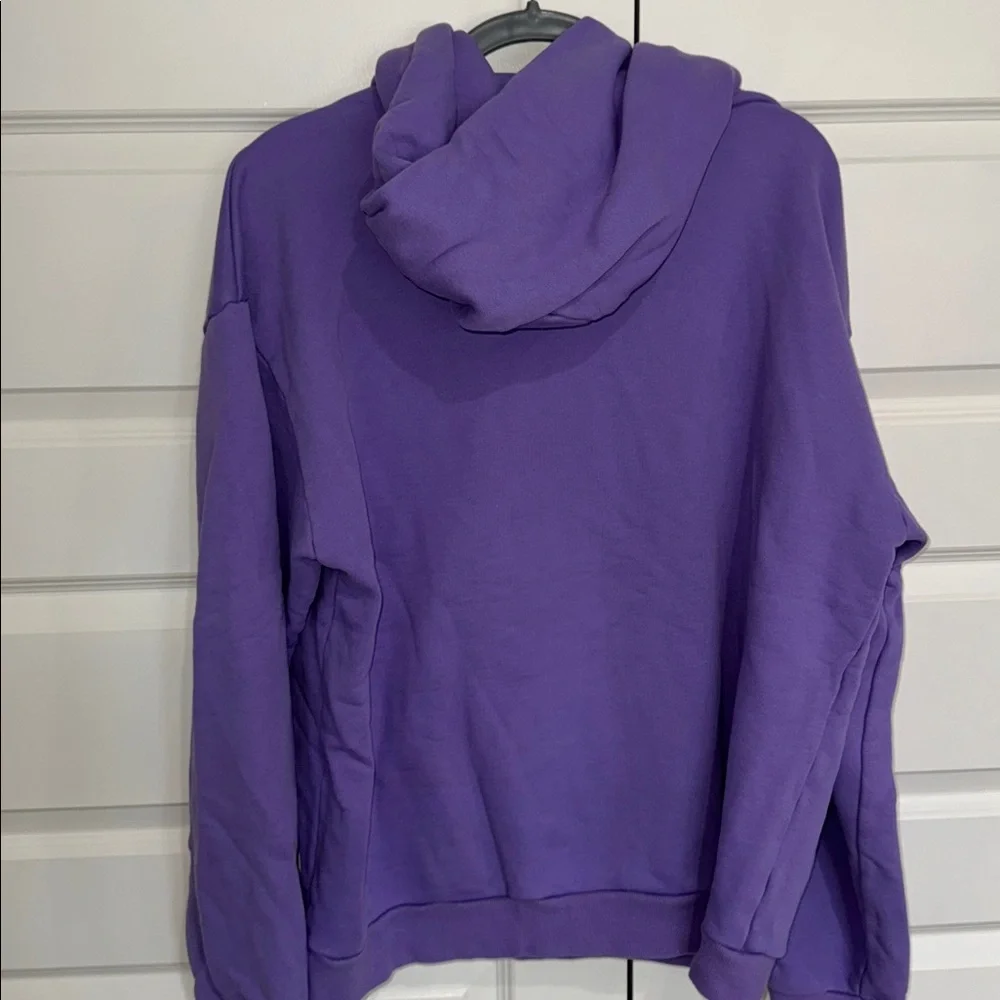 Purple Hoodie and Sweatpants with Embossed Logo - Picture 4 of 8